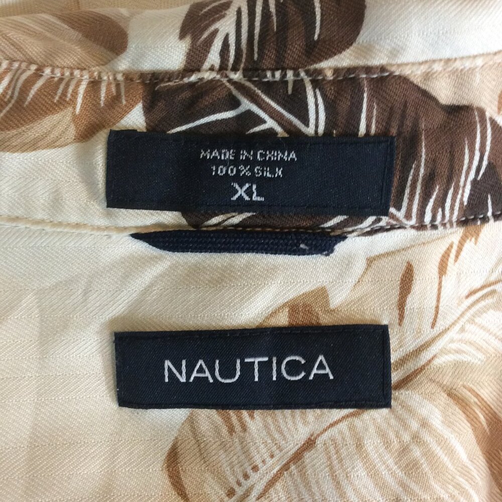 Nautica Button Down Shirt with Leaf Print Size XL 100% Silk - Picture 8 of 8